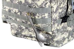 Mochila Táctica de Camuflaje Digital para Campamento y Senderismo, Impermeable, MOLLE Oxford, 30-40L - Product Image 5