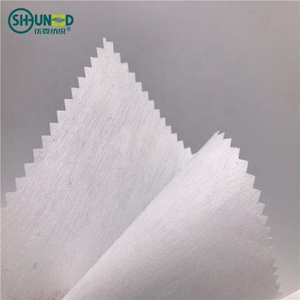 90% polyester 10% viscose mềm handfeeling hóa chất trái phiếu không dệt <span class=keywords><strong>interlining</strong></span> vải thêu ủng hộ không dệt thêu giấy - Product Image 3