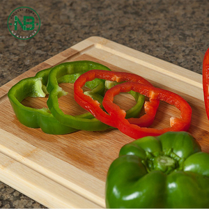 Juego de 3 Tablas de Cortar de Bambú: Tablas de Carnicero Económicas con Ranura para Jugos y Mango; Rebanar Verduras, Pan o Carne; Excelente - Product Image 4