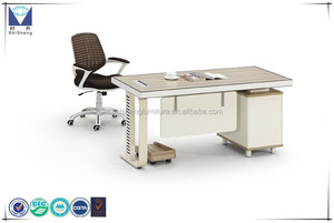 Línea <span class=keywords><strong>de</strong></span> montaje <span class=keywords><strong>de</strong></span> fábrica <span class=keywords><strong>mesa</strong></span> <span class=keywords><strong>de</strong></span> trabajo <span class=keywords><strong>de</strong></span> oficina utilizado - Product Image 1