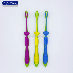 del commercio all'ingrosso carino mantis forma di maniglia 3 + per bambini spazzolino da denti private label FDA <span class=keywords><strong>banbini</strong></span> cepillo - Product Image 4