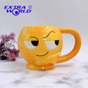 Precio <span class=keywords><strong>de</strong></span> fábrica moderna taza emoji taza <span class=keywords><strong>de</strong></span> té <span class=keywords><strong>de</strong></span> cerámica fabricantes con oem y odm aceptable - Product Image 1