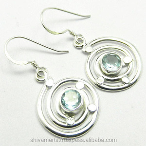 Boucles d'oreilles en argent sterling 925 plaqué or avec topaze bleue du fabricant Style vintage pour femmes et filles Cadeau de fête de mariage - Product Image 2
