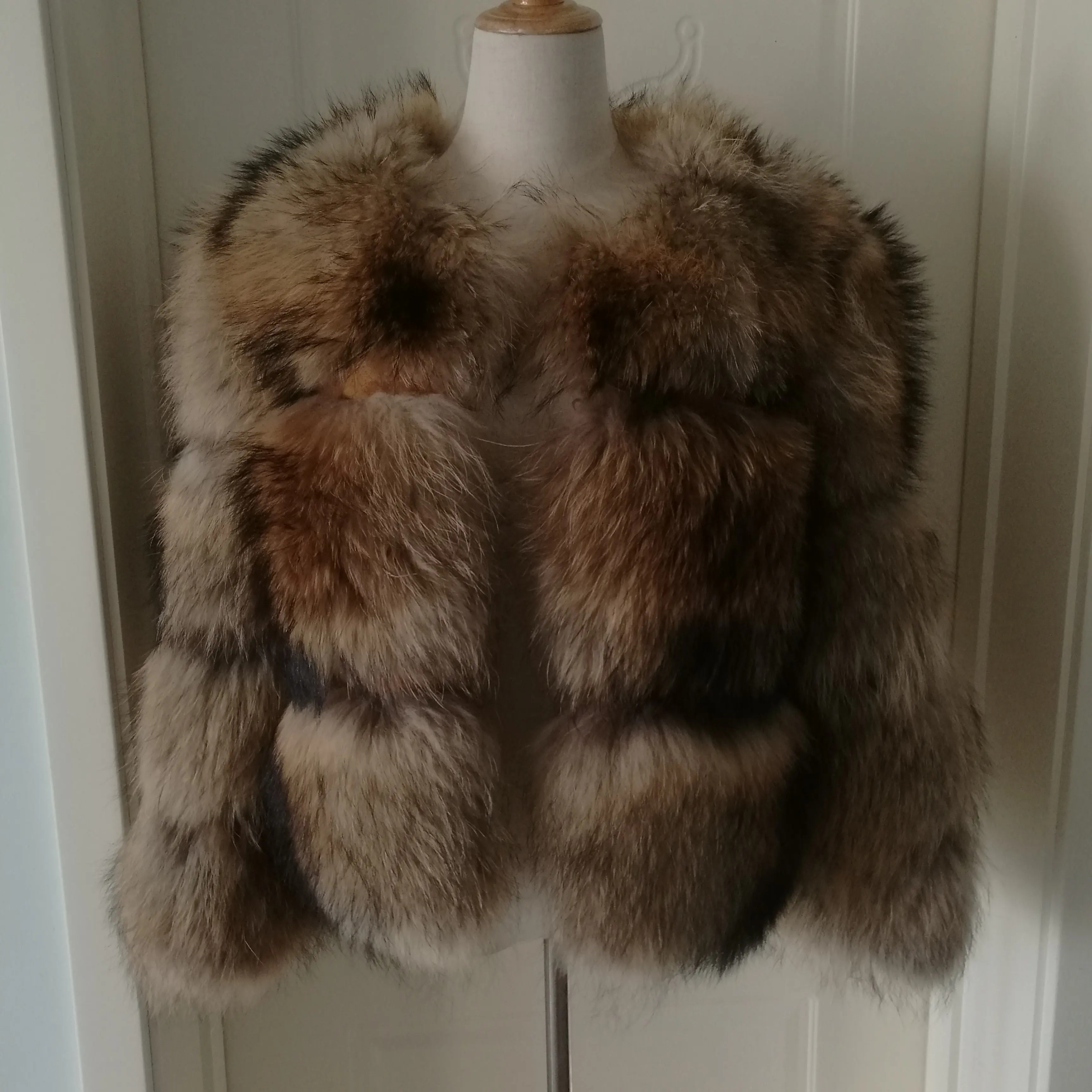 2018卸売純粋な天然アライグマ毛皮コート女性コートカスタムサイズ厚手の毛皮
