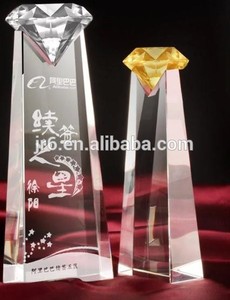 Trophée en <span class=keywords><strong>cristal</strong></span> avec le diamant, récompense en <span class=keywords><strong>cristal</strong></span> blanc, <span class=keywords><strong>2015</strong></span> nouveau style awards - Product Image 3