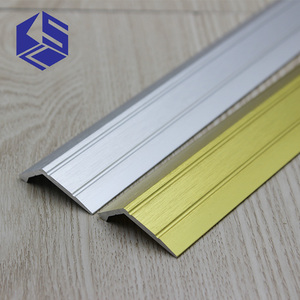 Barras <span class=keywords><strong>de</strong></span> la puerta y pisos transiciones rampa <span class=keywords><strong>de</strong></span> aluminio <span class=keywords><strong>suelo</strong></span> perfiles <span class=keywords><strong>de</strong></span> transición - Product Image 1