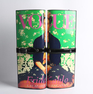 Bolsa de Noite Personalizada para Mulheres com Estampa de Capa de Revista - Product Image 2