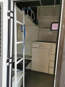 वर्ग नाक <span class=keywords><strong>2</strong></span> घोड़ा ट्रेलर कोण विभाजित दीवार के साथ फ्लोट - Product Image 5