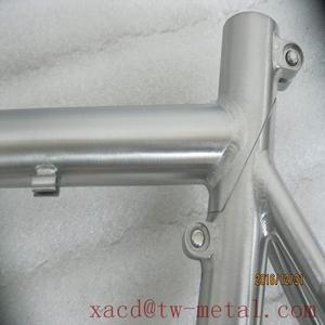 Xacd Tùy Chỉnh <span class=keywords><strong>700C</strong></span> Xe Đạp Đường Khung Titan Ly Ly Ly Ti Xe Đạp Khung Làm Có Thể Tháo Rời <span class=keywords><strong>700C</strong></span> Xacd Xe Đạp Đường Khung - Product Image 6