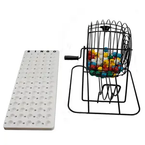 Deluxe Houten Bingo Set Inclusief Metalen Kooi met Bellen Board 75 Gekleurde Ballen 200 Bingo Chips & 18 Bingo Kaarten