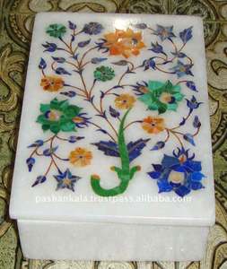 Fabricante de Cajas de Joyería con Incrustaciones de Mármol Italiano Antiguo y Hecho a Mano, Diseño Floral, con Madreperla, en Grandes Cantidades - Product Image 1