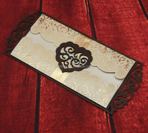 Cartão de Casamento em Madeira Cortado a Laser em Forma de Coração com Papel Pérola Atacado da Fábrica de Yiwu - Product Image 4