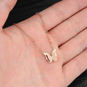 Venta al por mayor <span class=keywords><strong>Promo</strong></span> collar de mariposa Marlary Acero inoxidable chapado en oro rosa impermeable collar de mariposa - Product Image 3