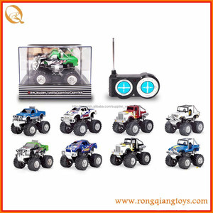 1:43 coche de <span class=keywords><strong>control</strong></span> <span class=keywords><strong>remoto</strong></span>, r / c MINI <span class=keywords><strong>monster</strong></span> <span class=keywords><strong>truck</strong></span>, con luz RC79432008B - Product Image 1