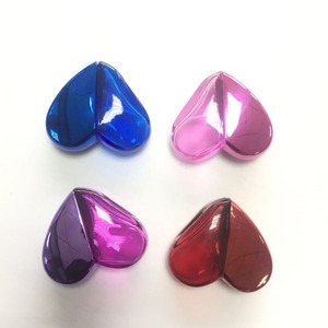 coeur en forme de Coeur Forme Bouteille De <span class=keywords><strong>Parfum</strong></span> <span class=keywords><strong>Rechargeable</strong></span> Vide Voyage Mini Atomiseur Pompe De Pulvérisation pour les femmes - Product Image 1