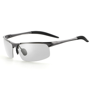 Lunettes de <span class=keywords><strong>soleil</strong></span> photochromiques pour hommes, polarisées, pour la conduite, changement de couleur selon jour et nuit, 2020 - Product Image 4