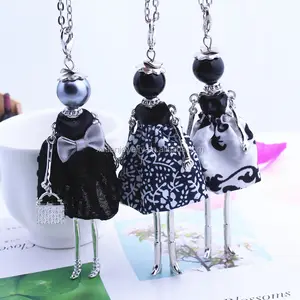 Fashionable Paris Hot Selling Cloth Dressing Doll Pendant Womens Necklace