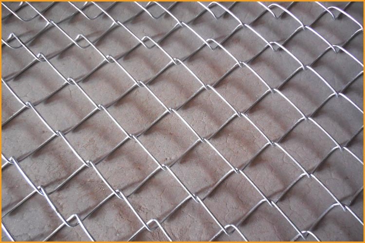 Black Green Pvc Coated Chain Link Mesh Fencing 14 Gauge Diamond Farm 6ft X 50ft