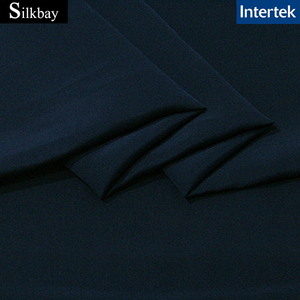 Tessuto in Crepe De Chine di seta pesante di colore nero 40mm - Product Image 2