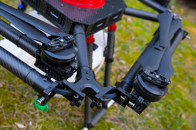 8 axe 10 KG Dji Auto précision l'agriculture drone pulvérisateur uav avions pour la pulvérisation de pesticides