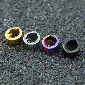 ขายส่งmulticolorสแตนเลสทางการแพทย์ไม่จี๋ปลอมต่างหูสตั๊ด - Product Image 2