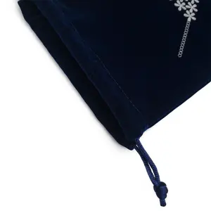 Bolsa pequeña personalizada de terciopelo azul oscuro para joyas
