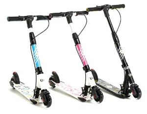 2018新しいスタイルの2輪ベビースクーター調節可能な子供用フットスクーター折りたたみ式スクーター