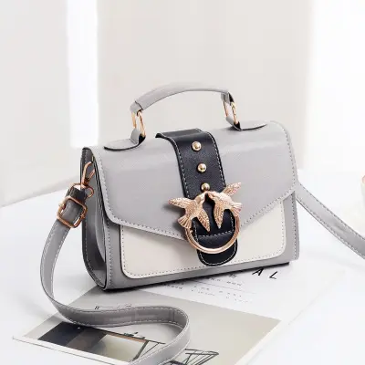 Factory offer custom-made newest design women's pu leather messenger bag