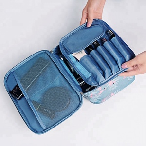Estuche Organizador <span class=keywords><strong>de</strong></span> <span class=keywords><strong>Maquillaje</strong></span> <span class=keywords><strong>de</strong></span> Viaje Personalizado <span class=keywords><strong>de</strong></span> Poliéster con Cierre <span class=keywords><strong>de</strong></span> Cremallera <span class=keywords><strong>para</strong></span> Cosméticos, Brochas <span class=keywords><strong>de</strong></span> <span class=keywords><strong>Maquillaje</strong></span> y Artículos <span class=keywords><strong>de</strong></span> Aseo - Product Image 4