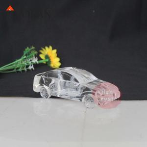 Modello di <span class=keywords><strong>auto</strong></span> in cristallo di vetro trasparente dal Design delicato all'ingrosso <span class=keywords><strong>per</strong></span> souvenir di collettori di modelli - Product Image 2