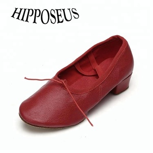 Танцевальная обувь из натуральной кожи для учителей - Product Image 3