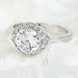 LUOTEEMI Wholesale Free Drop Shipping Fashion Design Women <strong>Cheap</strong> Cubic Zirconia <strong>Wedding</strong> <strong>Ring</strong> for Bridal - Product Image 4