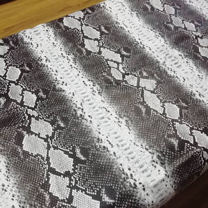 纺织皮革制品服装皮革软蟒蛇皮材料合成pu cuero人工古罗 - Product Image 2