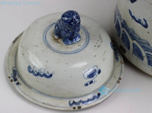 Vase de sol en céramique bleu et blanc peint à la main, style antique traditionnel, série RZEY12, avec bouton en forme de lion - Product Image 4