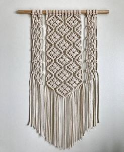 Tenture murale de luxe en macramé tissé à la main pour la décoration de la maison au meilleur prix - Product Image 1