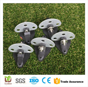 Poteau de Clôture électrique/Porte Ancre et Isolateurs Connecté avec Porte Poignée - Product Image 1