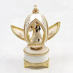 โปรดปรานคริสต์มาสกล่องดนตรีงานแต่งงานโปรดปรานไข่ Faberge