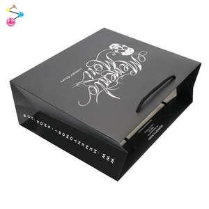 Latest Product Recyclable Luxury Printed Logo Gift Shopping Shiny Boutique <strong>Plain</strong> Black Paper <strong>Bag</strong> Rope <strong>Handle</strong> <strong>With</strong> 3D Logo - Product Image 4