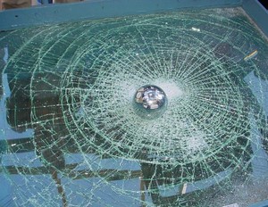 <span class=keywords><strong>Pellicola</strong></span> Protettiva Adesiva Trasparente per Finestre 1,52m X 30m 8 Mil, <span class=keywords><strong>Pellicola</strong></span> di Sicurezza in PET per Vetri di Edifici - Product Image 3