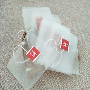 Colore naturale food grade biodegradabile <span class=keywords><strong>di</strong></span> tè sacchetto <span class=keywords><strong>di</strong></span> rete <span class=keywords><strong>di</strong></span> nylon piramide <span class=keywords><strong>bustina</strong></span> <span class=keywords><strong>di</strong></span> tè - Product Image 3