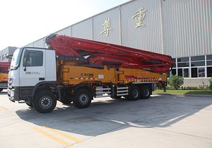 Pompe à béton pour camion, livraison gratuite, HB56, 56m, offre spéciale - Product Image 2