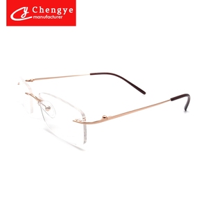 Mô Hình Cổ Điển OEM Phụ Nữ Người Đàn Ông Phù Hợp Thêm Ánh Sáng Kim Loại Không Có Vành Titan Kính Mắt Kính Quang Học Khung - Product Image 5