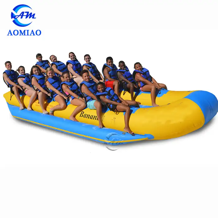 Barco flutuante inflável de banana para venda, barco flutuante longo de tubo de peixe voador de fábrica