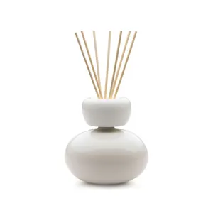 Decorative White Ceramic Reed Diffuser Bottles Set With A Ceramic Ring