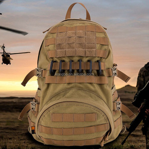 KongBo Produits de randonnée en plein air Sac à dos tactique en forme de D Crochet suspendu <span class=keywords><strong>Mousqueton</strong></span> d'escalade tactique - Product Image 5