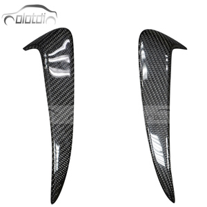 Divisores de labio de parachoques trasero para <span class=keywords><strong>Mercedes</strong></span> <span class=keywords><strong>Benz</strong></span> W205 clase C C300 C43 C63, conducto de ventilación lateral de fibra de carbono - Product Image 1