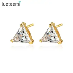 LUOTEEMI משולש מעוקב Zirconia Stud עגילי מיוחד צורת CZ אבן עגיל זול עגילים