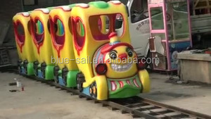 Paseos del niño <span class=keywords><strong>thomas</strong></span> <span class=keywords><strong>tren</strong></span> eléctrico <span class=keywords><strong>de</strong></span> <span class=keywords><strong>pista</strong></span> para los niños - Product Image 3