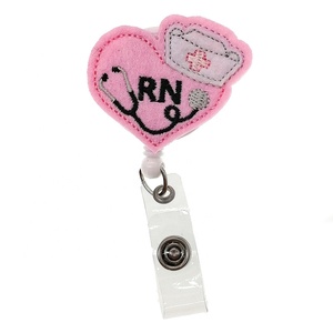 Porta-credenciales retráctil de fieltro con diseño de estetoscopio y lazo, sin plomo ni níquel, con clip metálico para cinturón, para enfermeras, médicos de urgencias y dentistas, varios estilos - Product Image 3