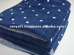 Serviette tissée à séchage rapide teinte en fil - Product Image 3